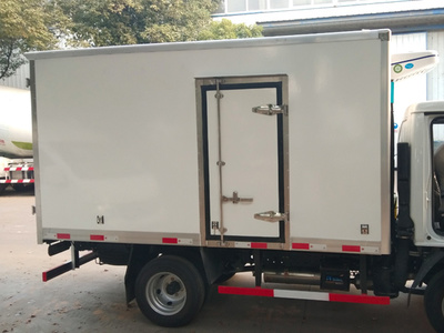 東風國六冷藏車報價-程力專汽冷藏車在哪里買